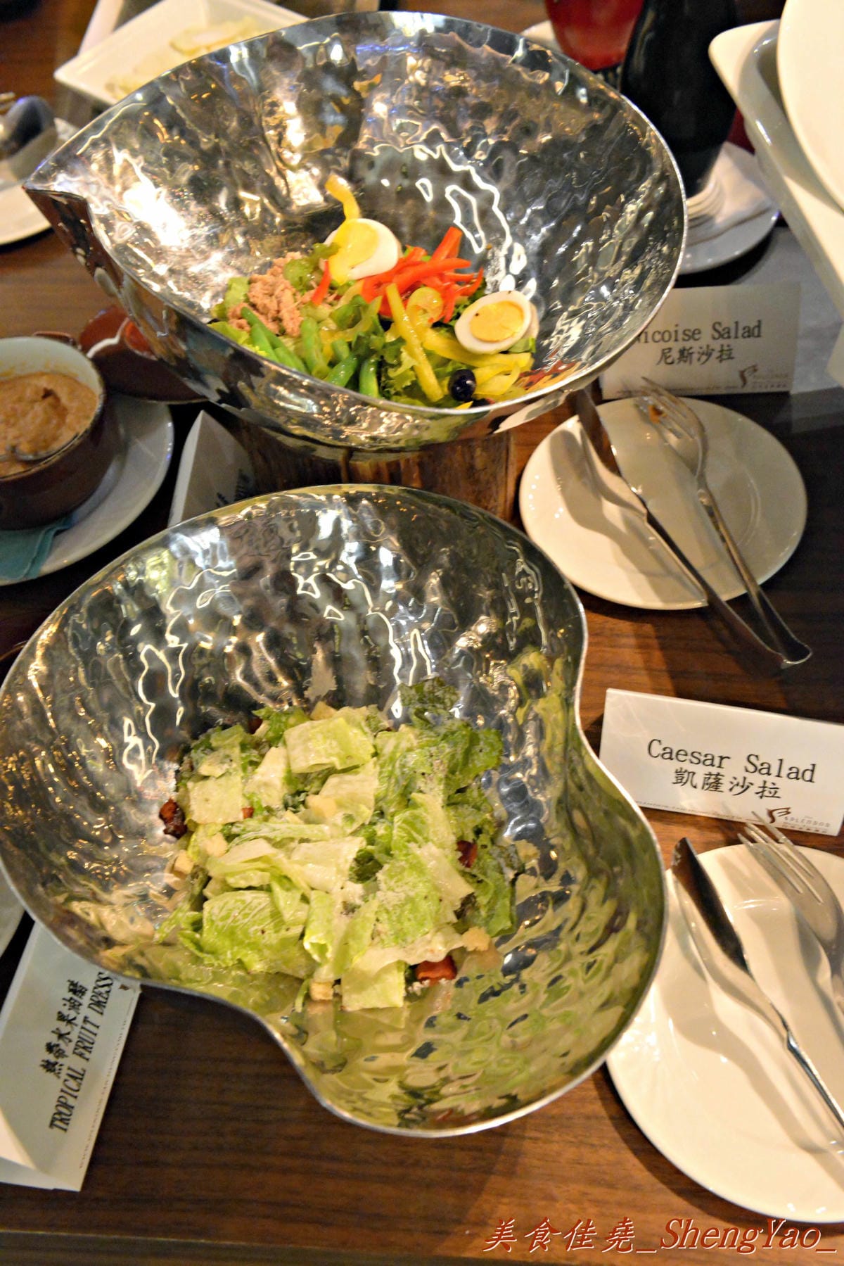 [台中西區]Laura’s Steak House 蘿拉牛排館 – 台中目前唯一和牛吃到飽,9A級澳洲和牛沙朗,2小時內任你無限續。