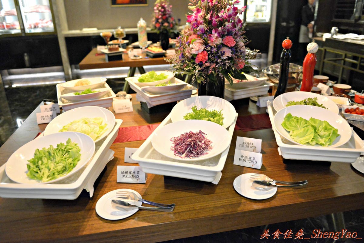 [台中西區]Laura’s Steak House 蘿拉牛排館 – 台中目前唯一和牛吃到飽,9A級澳洲和牛沙朗,2小時內任你無限續。