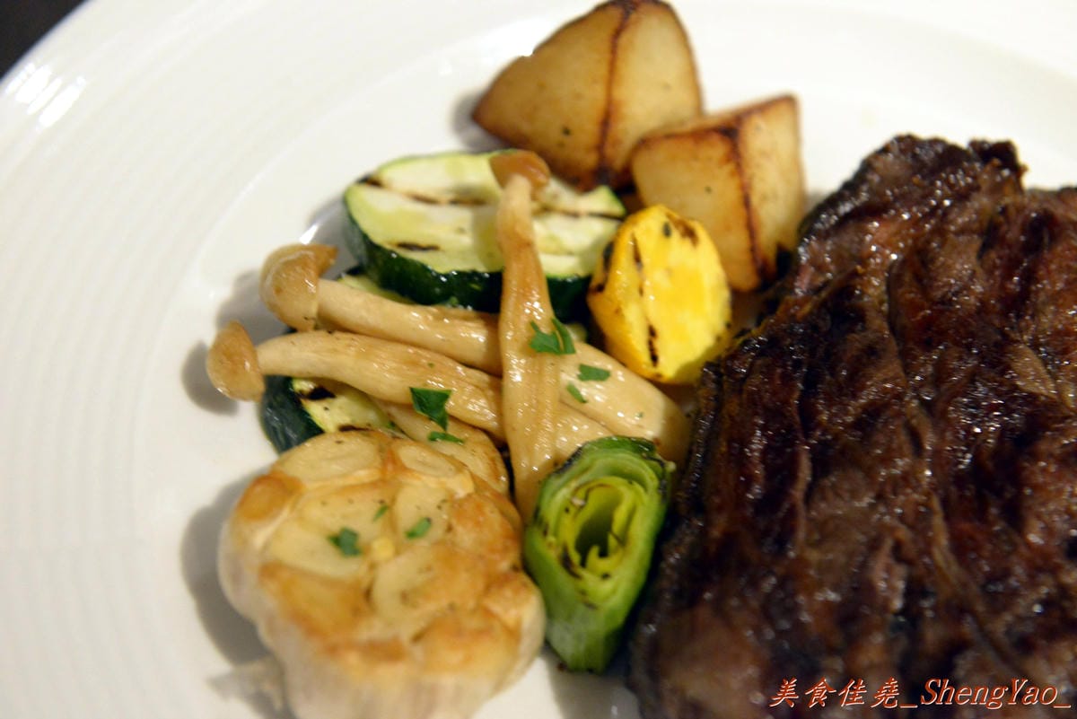 [台中西區]Laura’s Steak House 蘿拉牛排館 – 台中目前唯一和牛吃到飽,9A級澳洲和牛沙朗,2小時內任你無限續。