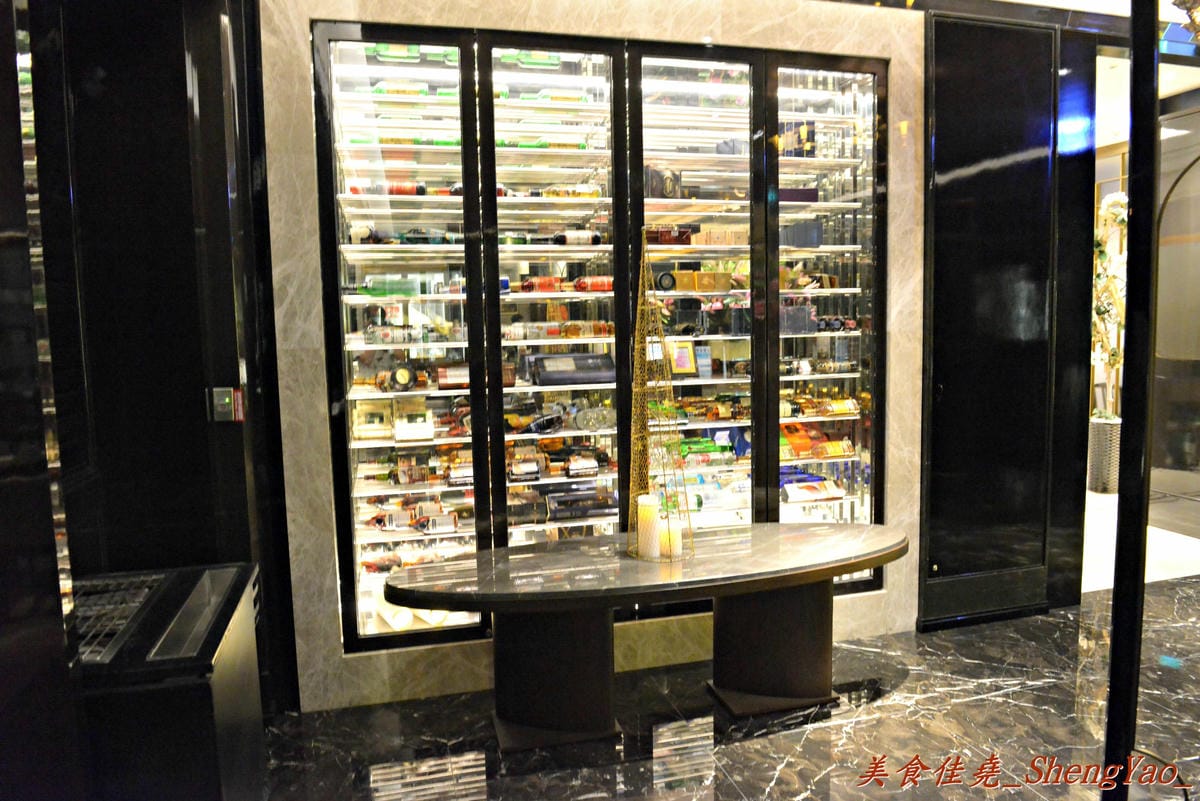 [台中西區]Laura’s Steak House 蘿拉牛排館 – 台中目前唯一和牛吃到飽,9A級澳洲和牛沙朗,2小時內任你無限續。