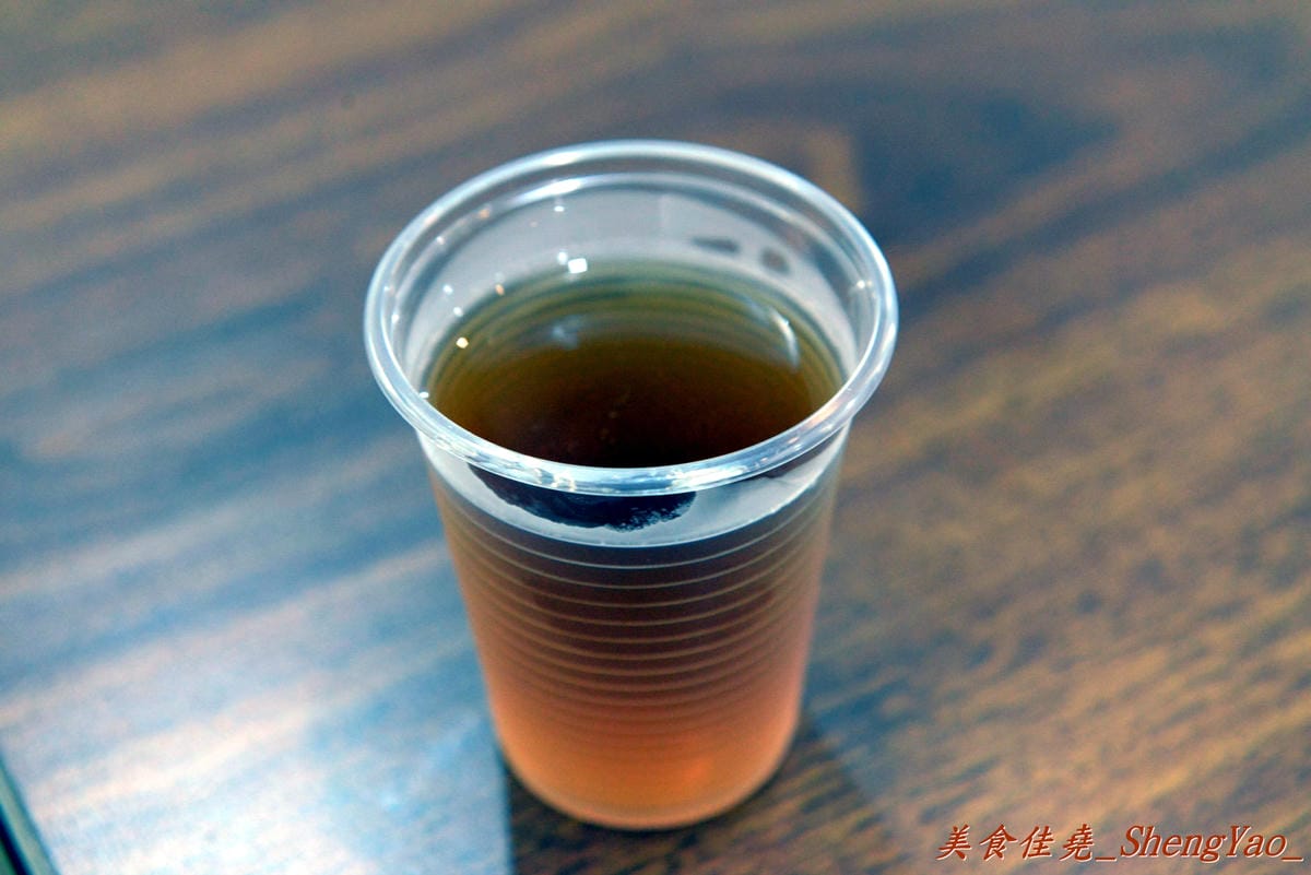 [台中沙鹿]王董食堂 – 帶點古早味的小飯館,東西還不錯吃,豬排咖哩飯頗推薦,內用有免費清涼好喝冬瓜茶。(已歇業)