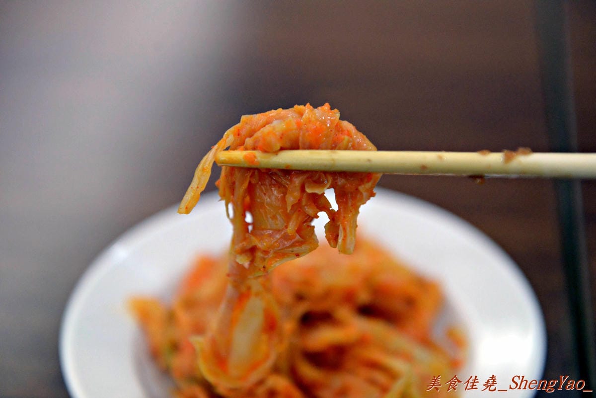 [台中沙鹿]王董食堂 – 帶點古早味的小飯館,東西還不錯吃,豬排咖哩飯頗推薦,內用有免費清涼好喝冬瓜茶。(已歇業)
