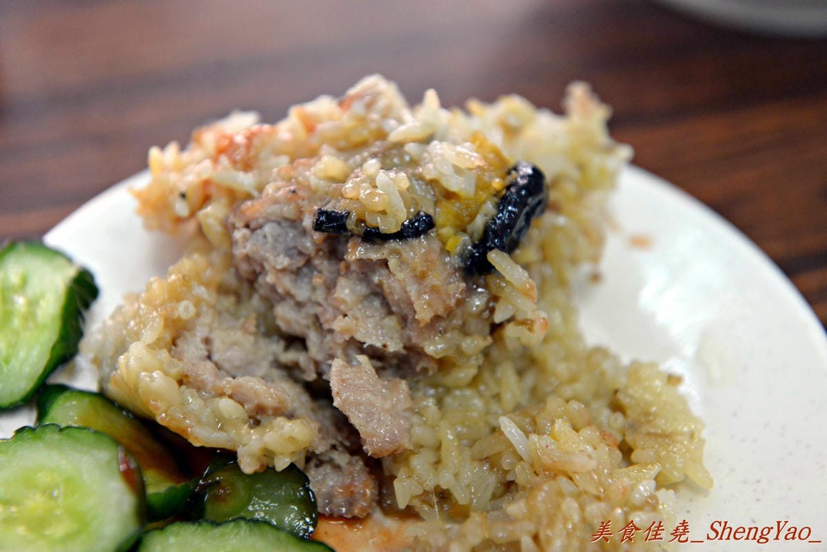 [台中西屯]肉包明 – 來自彰化的50多年歷史包子饅頭專賣店,老麵麵糰做成的細緻外皮 充滿肉汁的扎實肉餡,喜歡吃肉包的朋友必嚐。(已歇業)