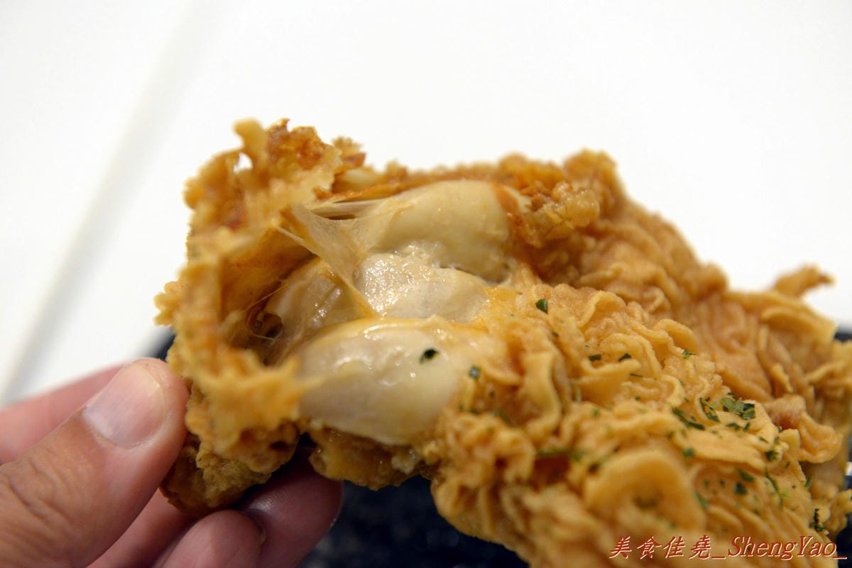 [台中沙鹿]麥基廚房 – 真的是賣雞的麥基廚房,餐點價格便宜到不可思議,消費滿百飲料免費暢飲、打卡按讚再打9折,整體C/P值高到雲霄。(已歇業)