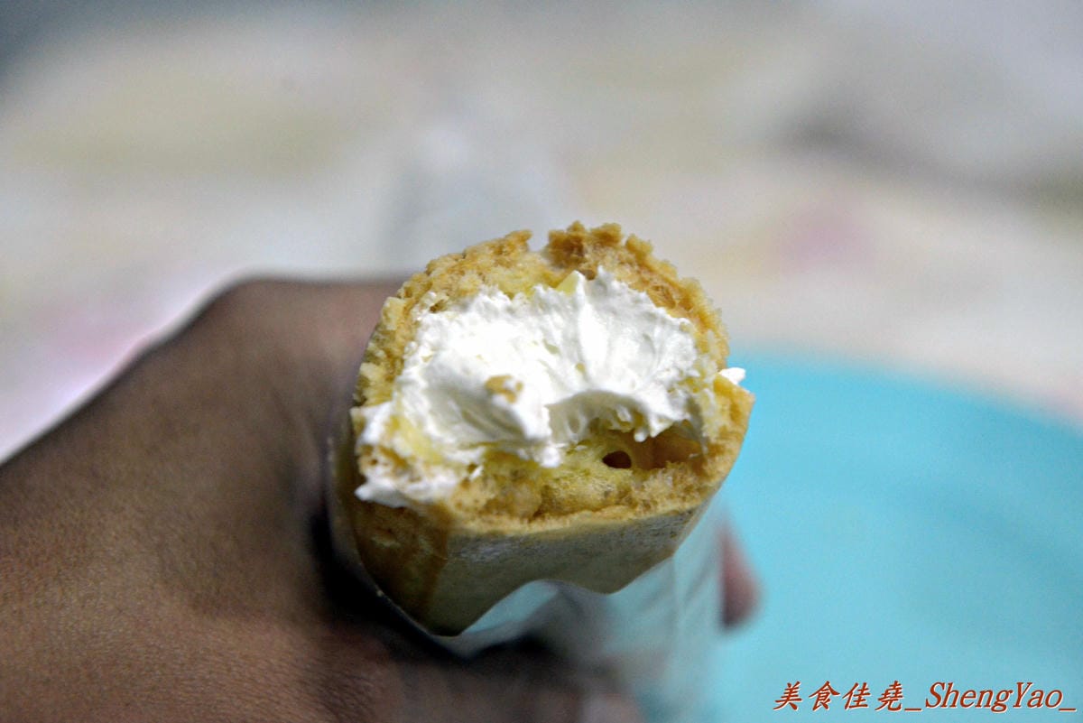 [台中沙鹿]牛奶王子 沙鹿店 – 使用牧場直送鮮奶、麵包師傅現場擀麵糰現場烤的土司專賣店,個人推甜心捲和鮮奶泡芙。