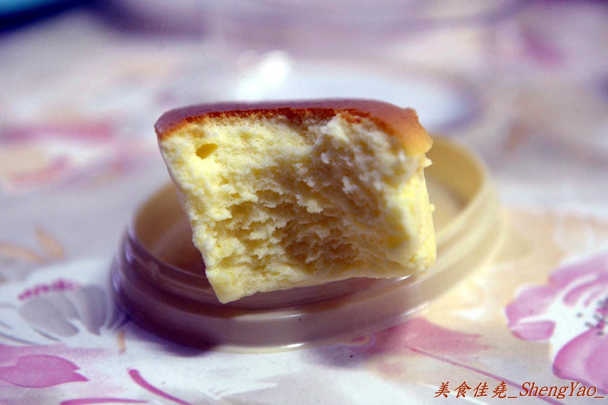 [台中沙鹿]牛奶王子 沙鹿店 – 使用牧場直送鮮奶、麵包師傅現場擀麵糰現場烤的土司專賣店,個人推甜心捲和鮮奶泡芙。