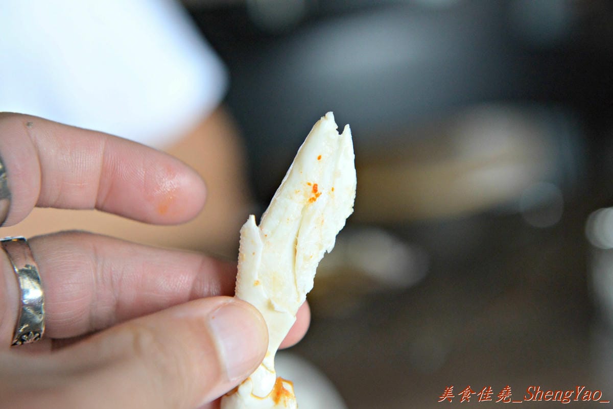[台中西屯]一桶韓式新食 – 中科商圈新開幕的汽油桶韓式烤肉餐廳,”懷特朵兒”新品牌,雙人套餐附鍋物,飯後甜點還有哈根達斯,份量超多,C/P值超級高。