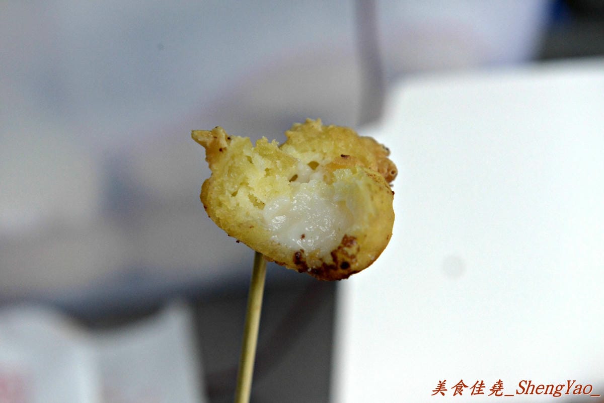 [台中沙鹿]四平街炸豬肉餡餅 – 應該是沙鹿最好吃的豬肉餡餅了,肉餡飽滿實在,現點現做好新鮮,超推會”刊C”的起司餡餅 !!(已歇業)