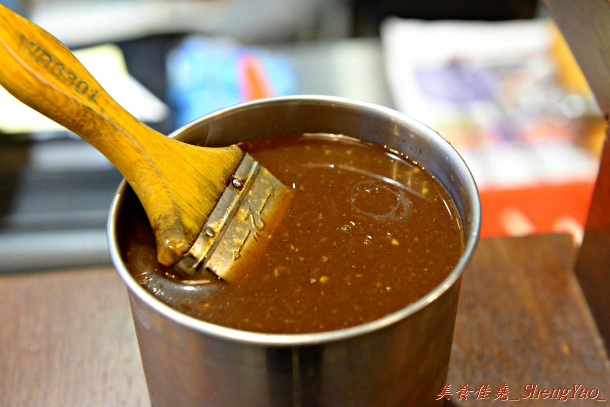 [台中沙鹿]銓仔炸雞 靜宜店 – 來自大雅的三十年歷史老牌鹹酥雞店, 炸物口味特殊,下酒又好配飯,大推香雞排、魷魚和百頁豆腐。(店家邀約)(已歇業)