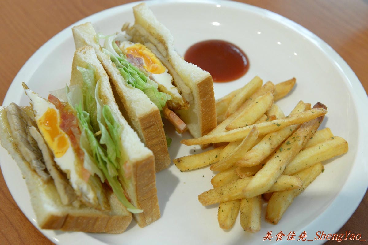 [台中清水]雲草廚房 – 清水超厲害的手作BRUNCH,餐點選用在地自然食材,料理方式帶有創意,兼顧健康與美味,吃過後幾乎很難不愛上他們。