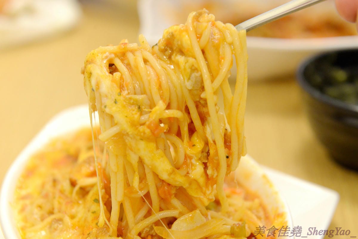 [台中沙鹿]熊罐子料理廚房 – 靜宜商圈新開的平價百元義大利麵燉飯,自製醬汁味道濃郁鮮明,焗烤起司和配料給得夠誠意,C/P值頗高且不錯吃。(店家邀約)(已遷移至梧棲)
