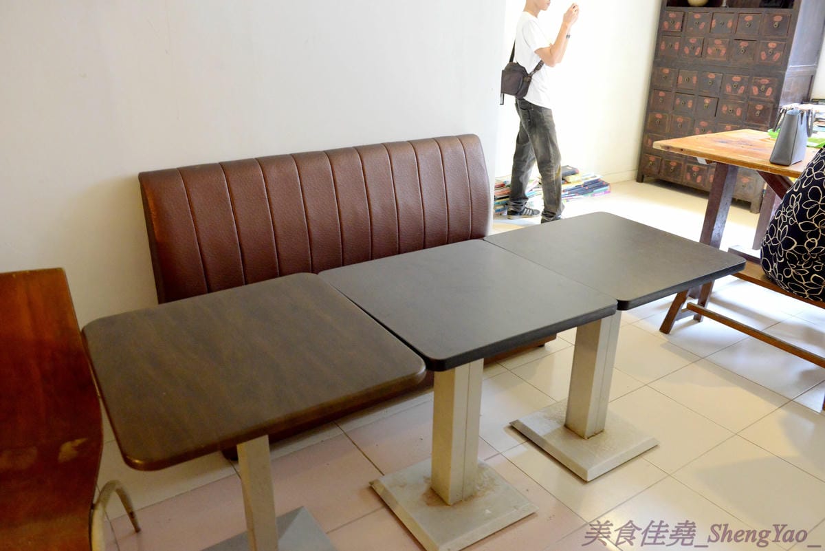 [基隆仁愛]朱比特咖啡 – 基隆新開幕的特色咖啡店,店內裝潢以海洋為元素,結合藝文氣息,咖啡使用自烘咖啡豆,單品咖啡好喝夠水準,5/20以前全店消費一律8折。(已歇業)