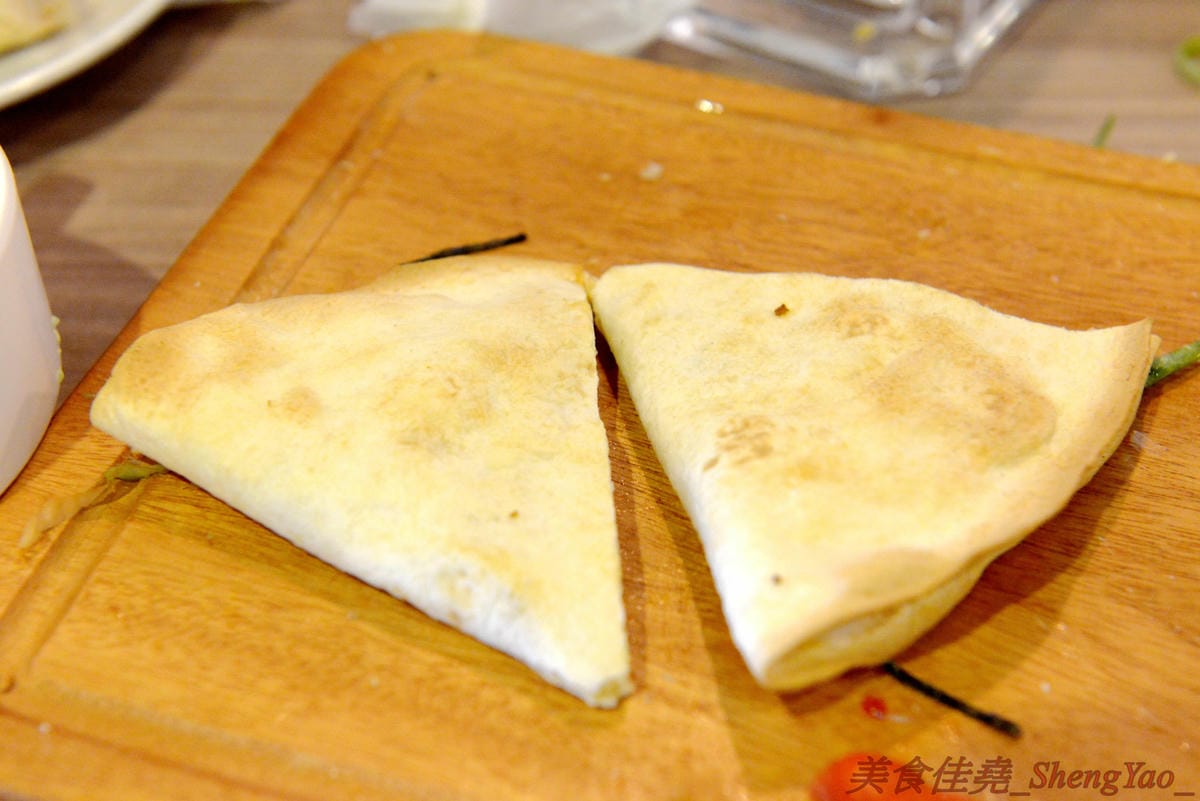 [台中沙鹿]義米蘭Pizza&Pasta – 沙鹿第一家披薩吃到飽餐廳,價位便宜,主餐不錯吃,披薩口味還不少,另外也有炸雞薯條等多種炸物,適合全家大小聚餐的新地方。(已歇業)