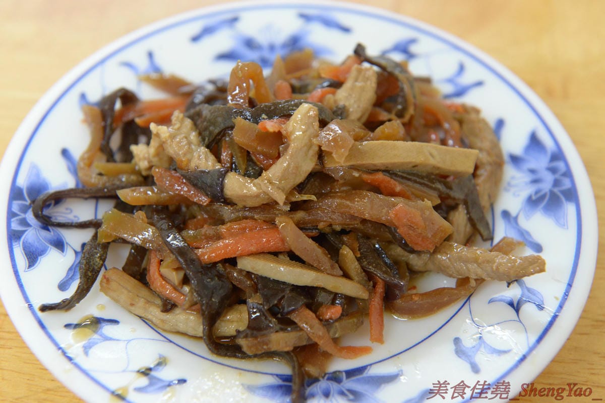 [台中梧棲]牛家村麵食館 – 美食APP推薦的梧棲美食,梧棲天河水斜對面,水餃不貴又好吃,其他就見仁見智。