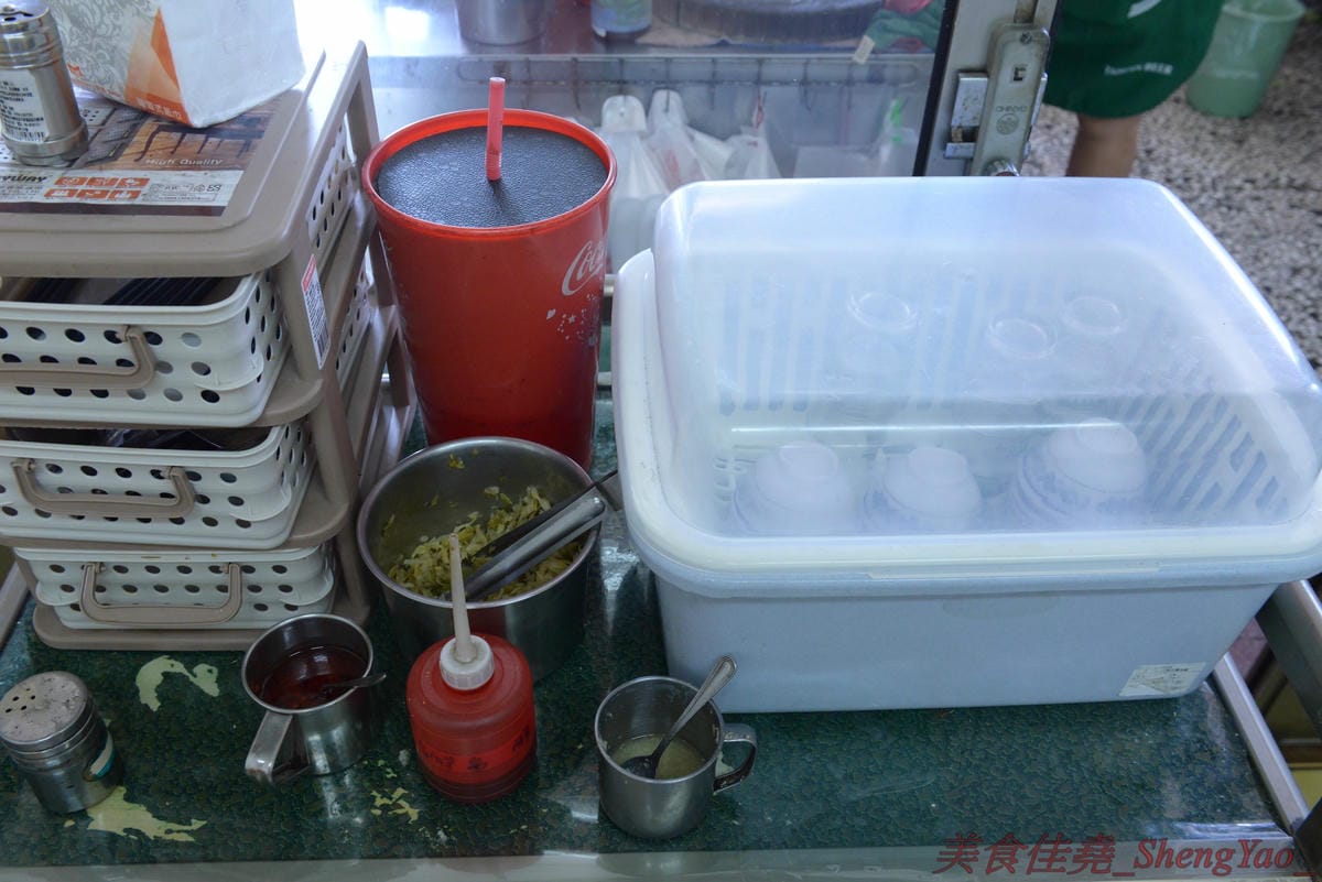 [台中梧棲]牛家村麵食館 – 美食APP推薦的梧棲美食,梧棲天河水斜對面,水餃不貴又好吃,其他就見仁見智。