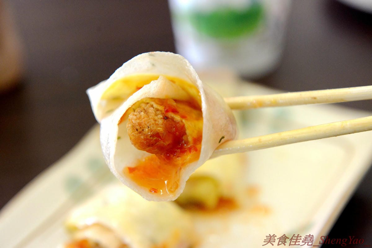 [台中梧棲]幸福早餐坊 – 梧棲超人氣西式早餐店,餐點帶有創意,價格超便宜又好吃,不輸給一些知名連鎖早餐店,早上8點過後還有加賣小鮮肉奶茶和燈泡珍珠奶茶(燈泡奶茶周六周日限定)。