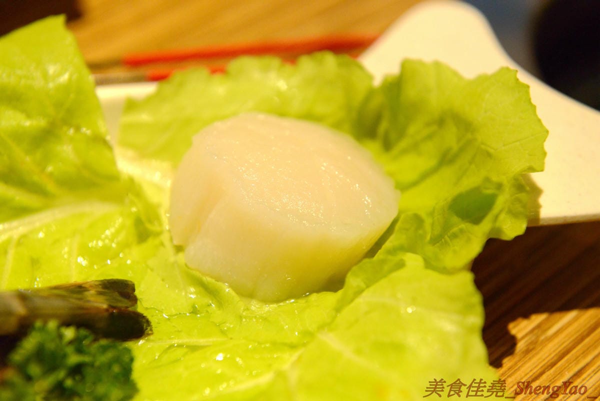 [台中梧棲]鍋全 日式涮涮鍋 – 梧棲新開幕的平價日式涮涮鍋,食材新鮮,價格平實,份量充足,飲料、冰品也是無限供應,6/9以前慶祝開幕消費全面85折。