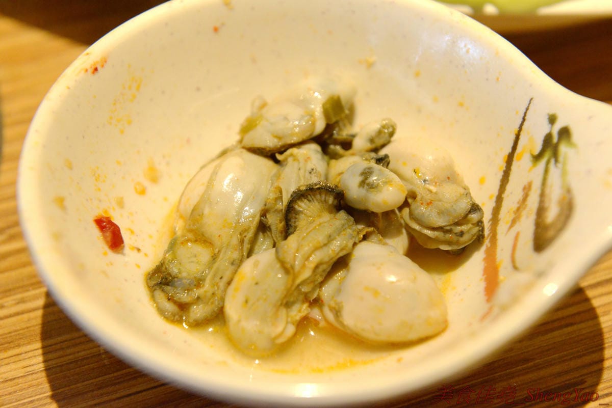 [台中梧棲]鍋全 日式涮涮鍋 – 梧棲新開幕的平價日式涮涮鍋,食材新鮮,價格平實,份量充足,飲料、冰品也是無限供應,6/9以前慶祝開幕消費全面85折。