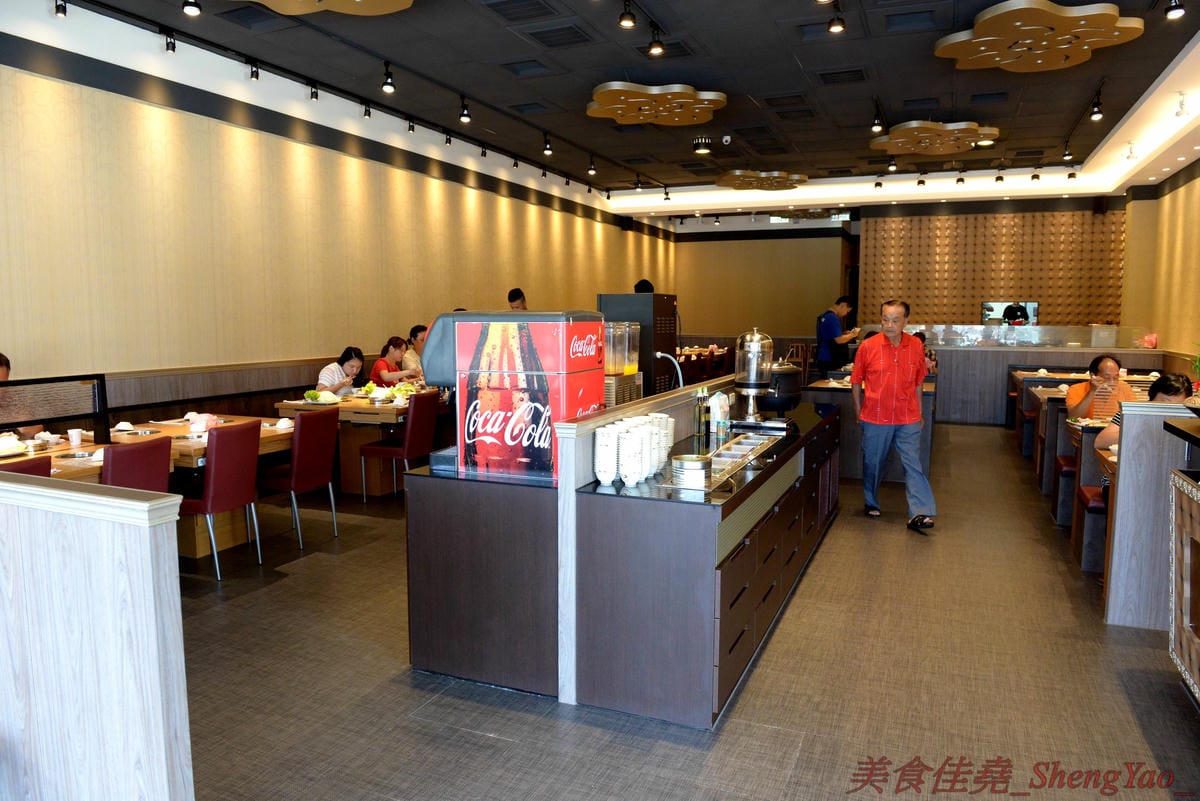 [台中梧棲]鍋全 日式涮涮鍋 – 梧棲新開幕的平價日式涮涮鍋,食材新鮮,價格平實,份量充足,飲料、冰品也是無限供應,6/9以前慶祝開幕消費全面85折。