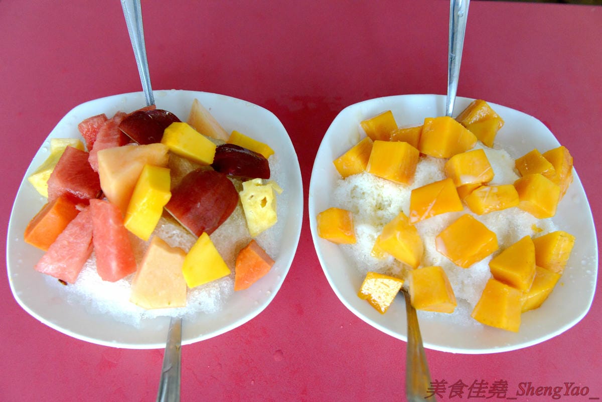[台中梧棲]良的店 & 阿珠現打果汁 – 海線梧棲兩家好吃冰店,大推招牌芒果冰,芒果份量多,甜度又甜,價格便宜又大碗。(良的店已歇業)