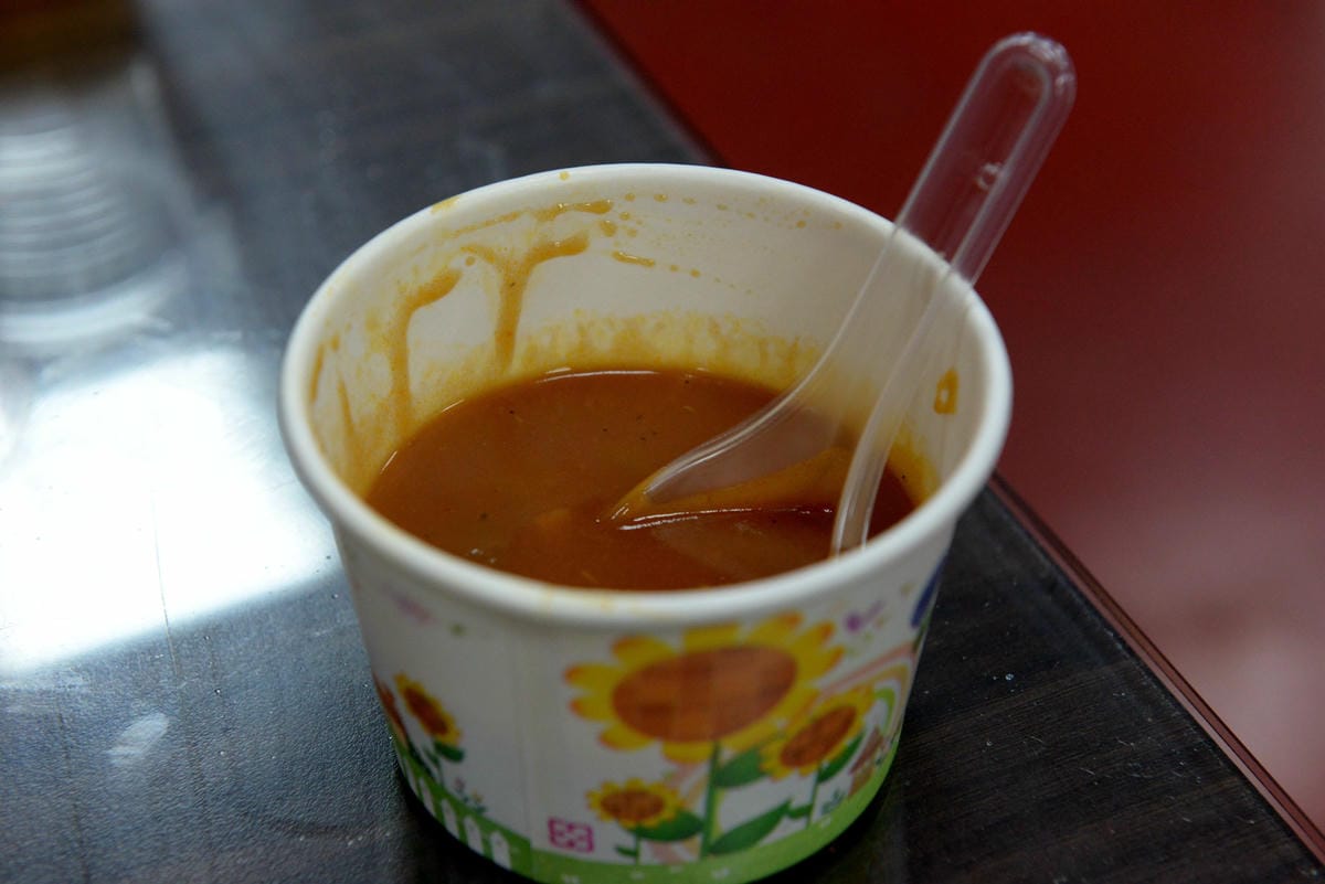 [台中沙鹿]沙鹿天橋旁來來牛排 – 沙鹿30年歷史的老牌牛排館,排餐平價好吃,用餐環境寬敞舒適又乾淨,服務態度積極,新推出16oz特厚厚牛只要350元 !!(店家邀約)