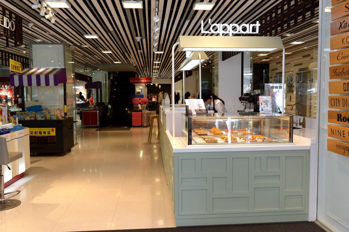 [基隆仁愛]L’appart 法式閃電泡芙 – 台北知名法式閃電泡芙專賣店來基隆開設分店囉 !! 泡芙造型特別、口味多,目前剛開幕還有買十送二優惠。