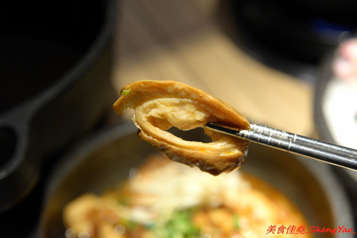 [台中沙鹿]十二段鍋物 – 彰化開上來的精緻鍋物餐廳,迷你版”輕井澤”,店內氣氛佳,用餐不限時間,東西還不錯吃,食材新鮮,價位也不會太貴,目前消費後填問券調查表就有送85折優待券一張。
