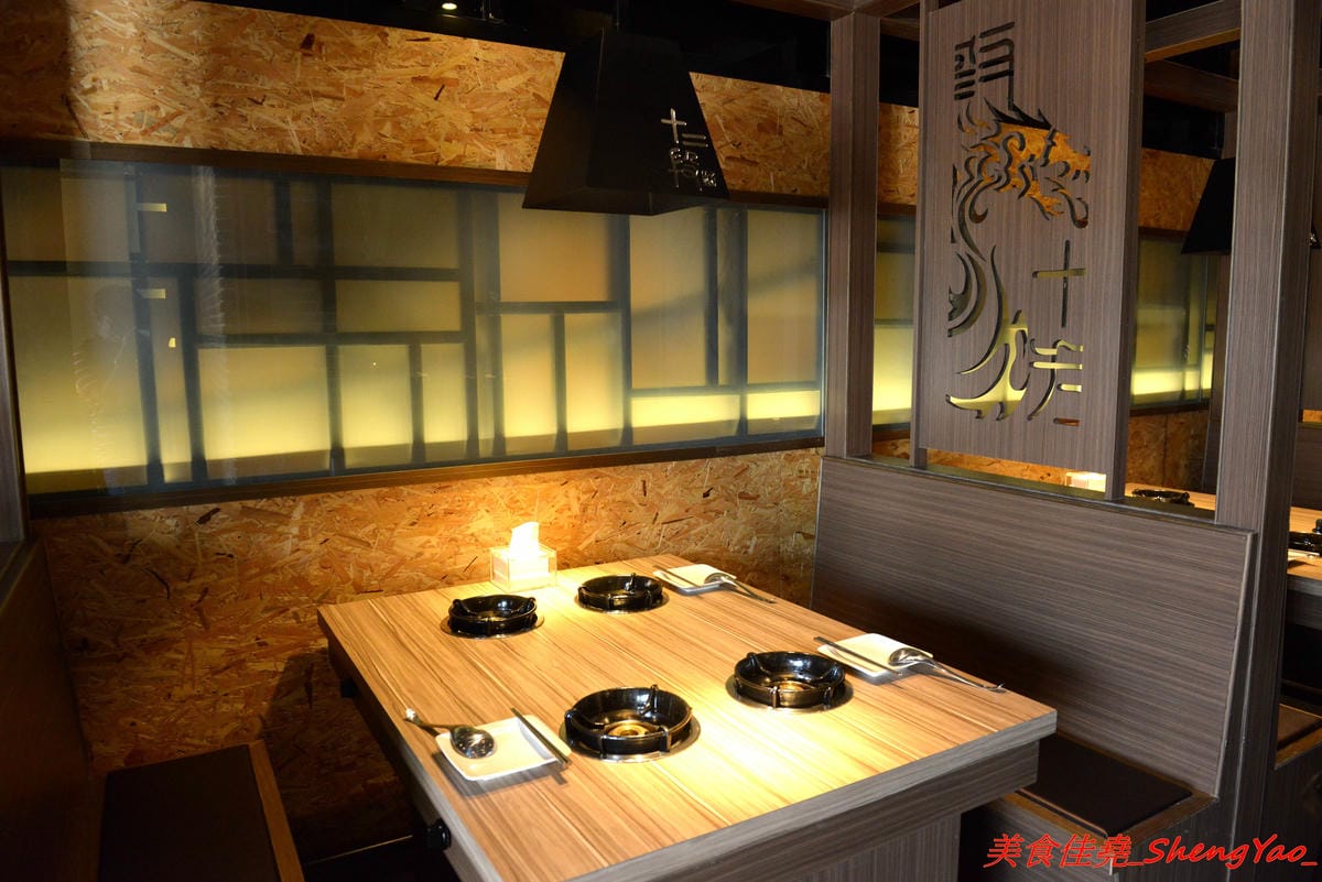 [台中沙鹿]十二段鍋物 – 彰化開上來的精緻鍋物餐廳,迷你版”輕井澤”,店內氣氛佳,用餐不限時間,東西還不錯吃,食材新鮮,價位也不會太貴,目前消費後填問券調查表就有送85折優待券一張。