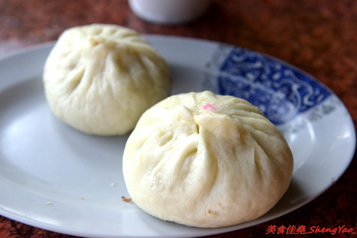 [台中清水]老潘包子 再訪 – 超過30年歷史的道地眷村味超好吃中式早點,價格非常便宜,飲料12元其他15元,超推大餅,口感香酥,吃進嘴裡,滿口生香,回味無窮。