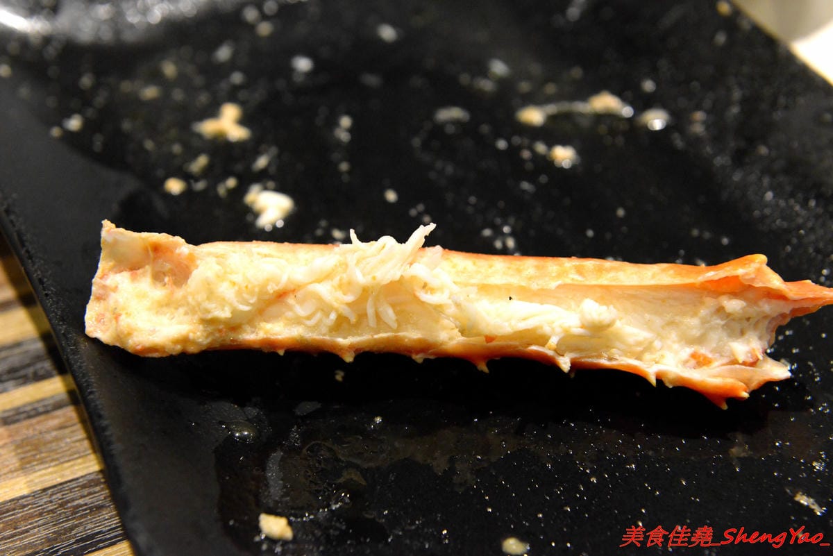 [基隆中正]魯山人和風壽喜鍋物 – 基隆好吃的壽喜燒鍋物吃到飽,海鮮食材新鮮、肉類品質不錯,自助吧東西豐富,相對價位合理,晚上還可以看夜景,聚餐好地方。(已歇業)