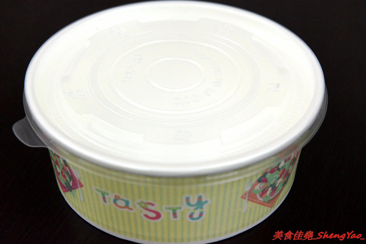 [台中沙鹿]鮮饌香精緻炒飯專賣店 – 靜宜商圈新開的炒飯專賣店,餐點種類非常多,老闆很有創意,光炒飯口味就多達近20種,店內有提供免費飲料,加麵加飯不加價,非常適合小資族和學生族群們。(店