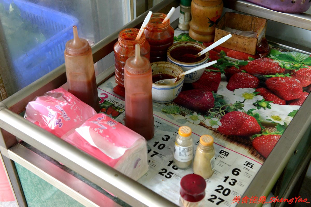 [台中清水]金門小吃店 – 清水在地人推薦美食,招牌鮮魚湯鮮甜好喝,魚肉美味可口,早上7點半開賣只賣到下午兩點半,想喝的話一定要提早來。
