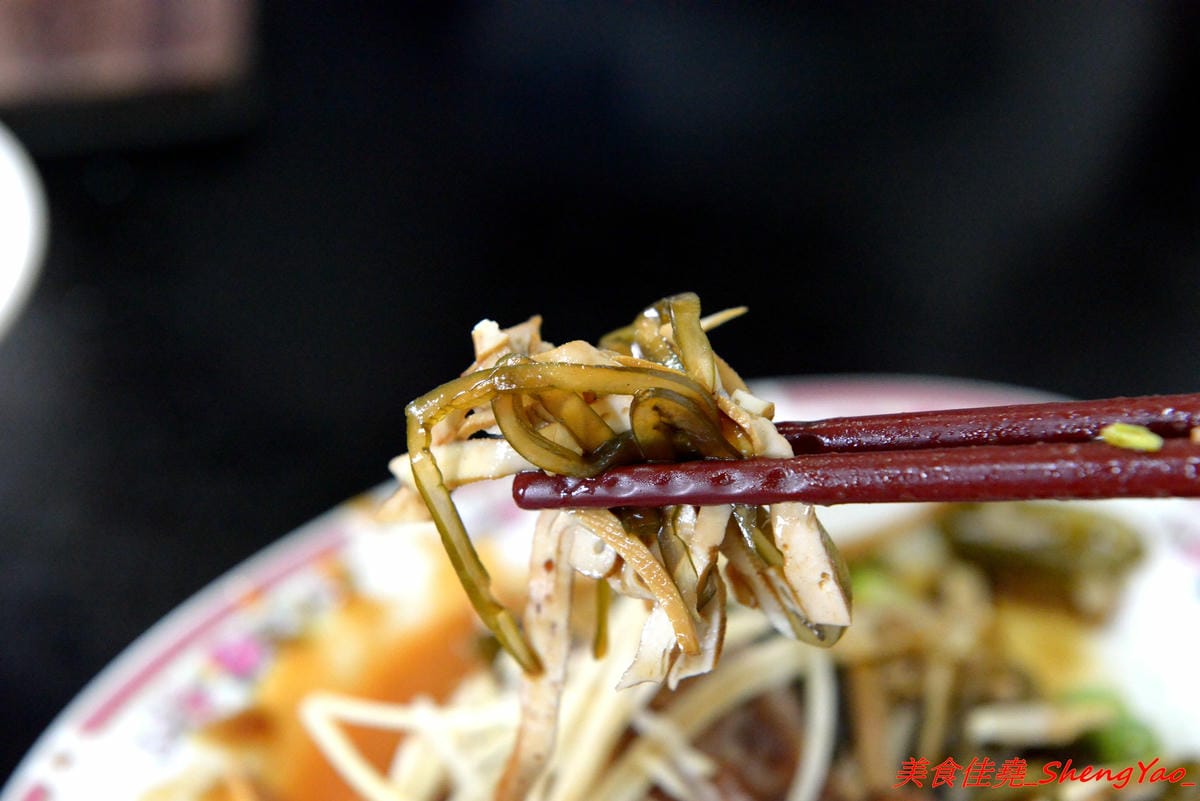 [台中清水]金門小吃店 – 清水在地人推薦美食,招牌鮮魚湯鮮甜好喝,魚肉美味可口,早上7點半開賣只賣到下午兩點半,想喝的話一定要提早來。