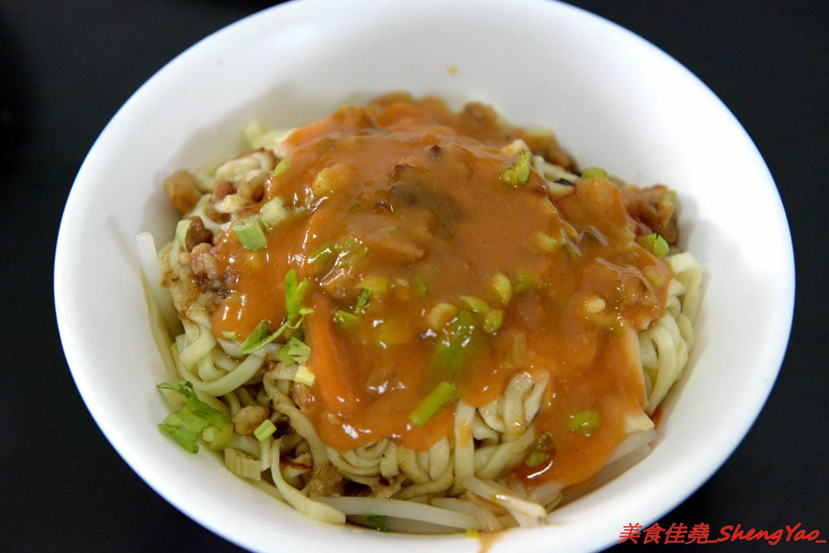 [台中清水]金門小吃店 – 清水在地人推薦美食,招牌鮮魚湯鮮甜好喝,魚肉美味可口,早上7點半開賣只賣到下午兩點半,想喝的話一定要提早來。