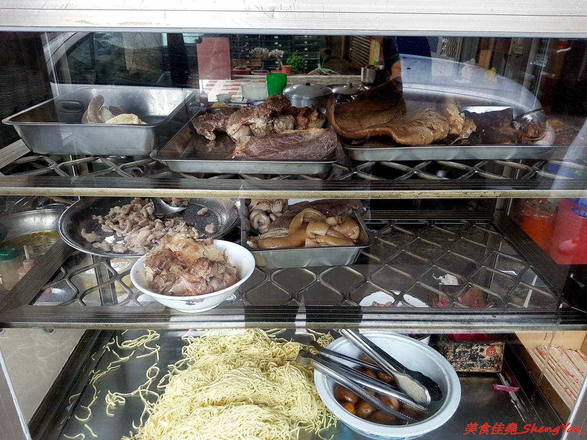 [台中清水]金門小吃店 – 清水在地人推薦美食,招牌鮮魚湯鮮甜好喝,魚肉美味可口,早上7點半開賣只賣到下午兩點半,想喝的話一定要提早來。