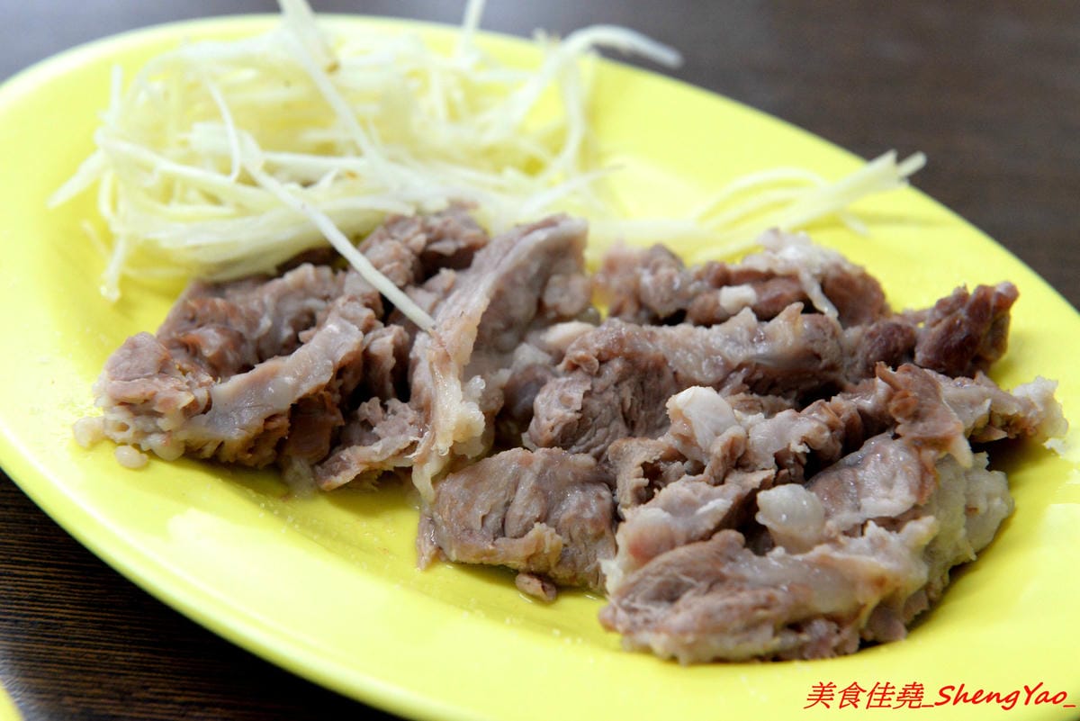[台中沙鹿]丸魯肉飯/焢肉飯 – 沙鹿新的深夜食堂,大推魯肉飯,非常夠水準,不輸給一些台中知名的魯肉飯 !! 營業到凌晨兩點,吃宵夜的新去處。
