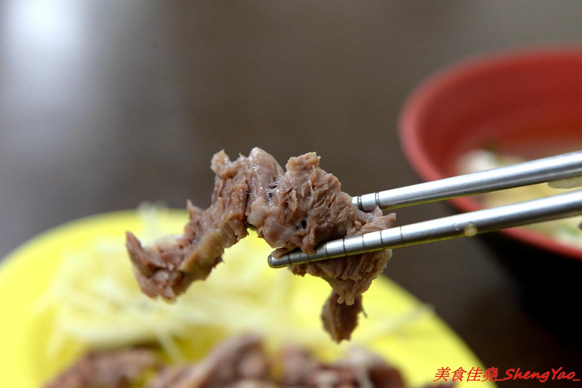 [台中沙鹿]丸魯肉飯/焢肉飯 – 沙鹿新的深夜食堂,大推魯肉飯,非常夠水準,不輸給一些台中知名的魯肉飯 !! 營業到凌晨兩點,吃宵夜的新去處。