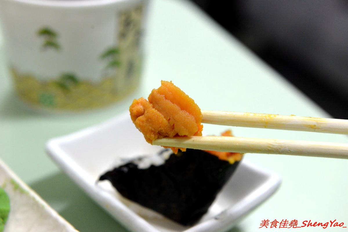 [台中清水]鮨二壽司屋 – 清水第二家生魚片、壽司專賣店,生魚片和壽司都可以客製化,魚肉食材頗新鮮,價格超便宜,C/P值非常高,店家生意很好,外帶建議先打電話預訂。(已歇業)