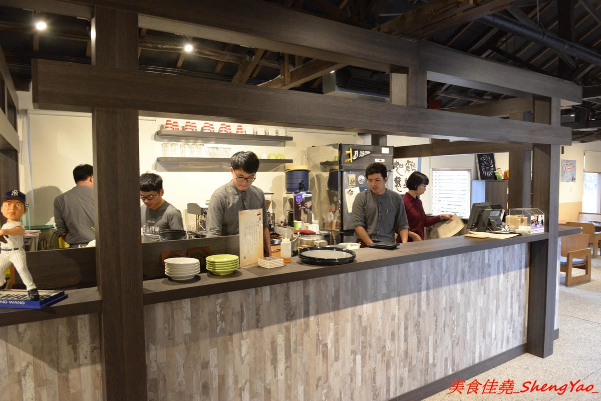 [台中清水]山步館 – 牛罵頭遺址文化園區內新開的文創複合式咖啡店,咖啡不錯,烤餅好吃推薦必點,裏頭有不少清水文化相關介紹,園區內還有史前文化石器展覽,非常適合假日一家大小前來。