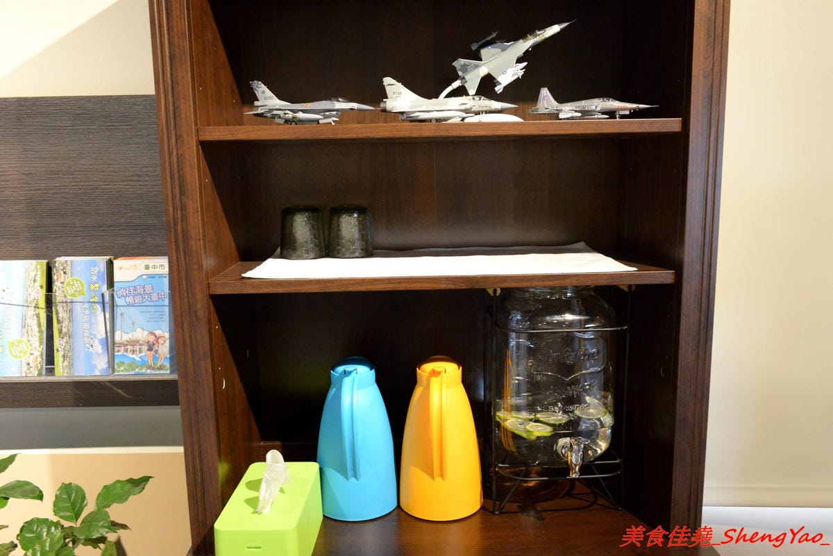 [台中清水]山步館 – 牛罵頭遺址文化園區內新開的文創複合式咖啡店,咖啡不錯,烤餅好吃推薦必點,裏頭有不少清水文化相關介紹,園區內還有史前文化石器展覽,非常適合假日一家大小前來。