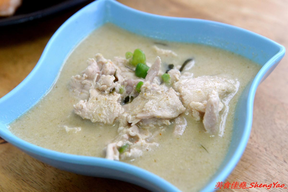 [台中沙鹿]泰食堂 – 靜宜商圈新開的泰式料理食堂,老闆是緬甸人,店內菜色種類不少,部分菜色很有泰國料理餐廳水準,百元左右平價價位,份量不小,4/27開幕單點一律9折。