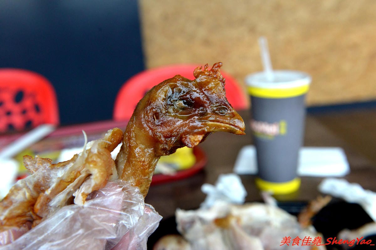 [台中清水]高美Gaomei台灣專業手扒雞 – 台中海線第一家手扒雞專賣店,高美濕地新美食地標,手扒雞好好吃,外皮油香、肉嫩夠味、肉汁飽滿,開幕期間打卡有送店家手做布丁。