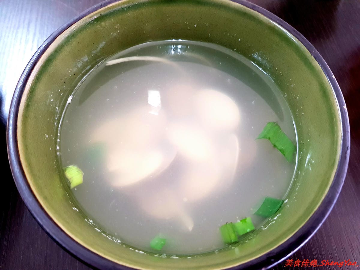 [台中沙鹿]鮮饌香精緻炒飯專賣店 二訪 – 沙鹿平價炒飯專賣店,炒飯口味多達三十種以上,另外也有賣麵食點心炒麵燴飯蓋飯熱炒,選擇多樣化,加麵加飯一律不加價,滿200、300就有外送至沙鹿、梧棲