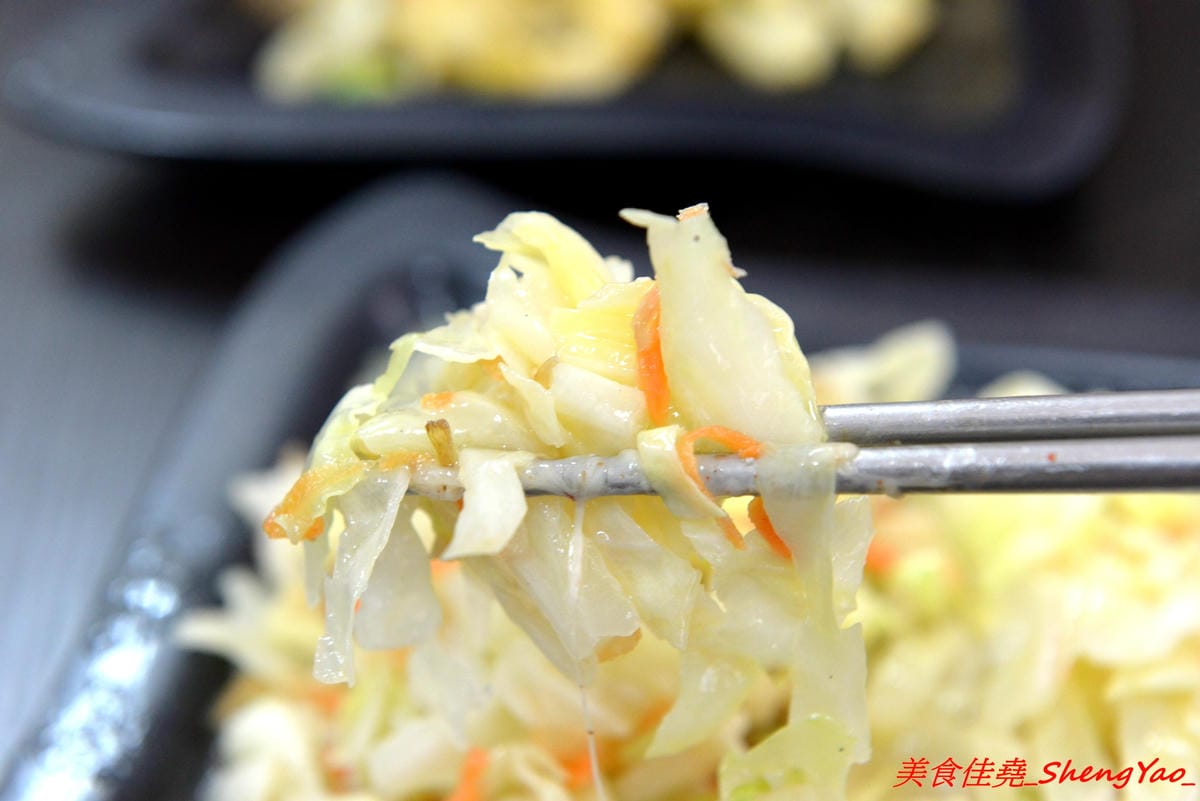 [台中沙鹿]鮮饌香精緻炒飯專賣店 二訪 – 沙鹿平價炒飯專賣店,炒飯口味多達三十種以上,另外也有賣麵食點心炒麵燴飯蓋飯熱炒,選擇多樣化,加麵加飯一律不加價,滿200、300就有外送至沙鹿、梧棲