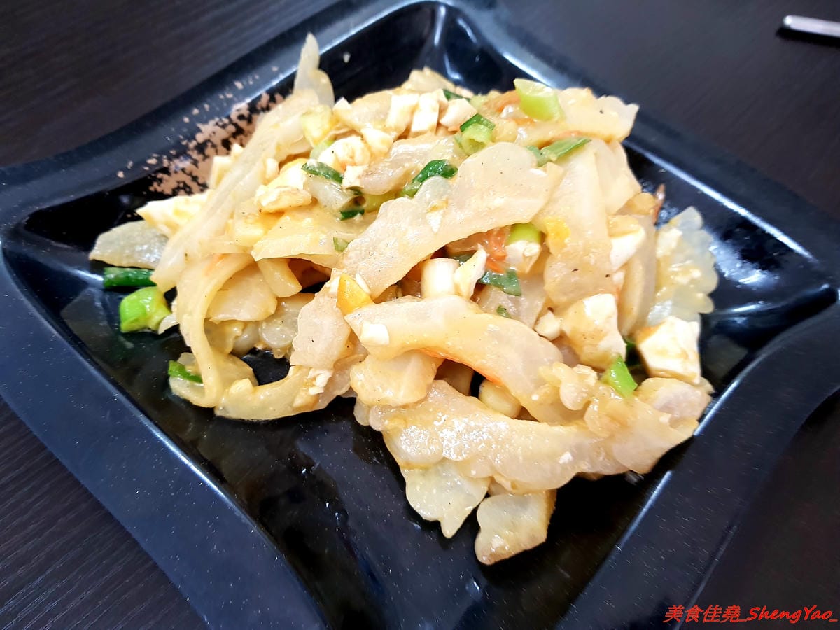 [台中沙鹿]鮮饌香精緻炒飯專賣店 二訪 – 沙鹿平價炒飯專賣店,炒飯口味多達三十種以上,另外也有賣麵食點心炒麵燴飯蓋飯熱炒,選擇多樣化,加麵加飯一律不加價,滿200、300就有外送至沙鹿、梧棲