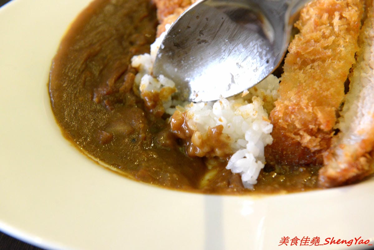 [台中沙鹿]典義點和洋料理 – 沙鹿少見的質感裝潢和洋料理餐廳,主廚在日本待過多年,餐點精緻帶點創意,口味不俗,大推東京豬排咖哩飯,目前試賣期間用餐加拍照打卡可享飲品免費升級。 (已歇業