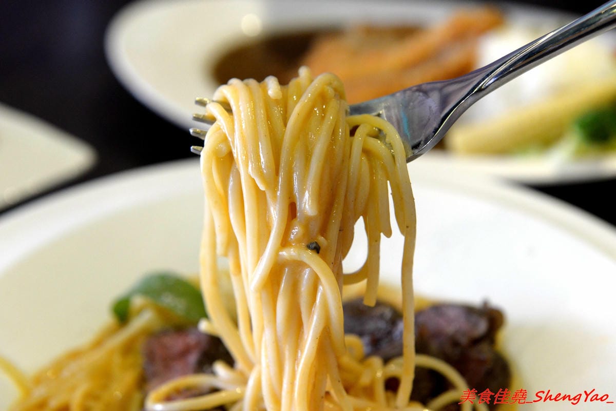 [台中沙鹿]典義點和洋料理 – 沙鹿少見的質感裝潢和洋料理餐廳,主廚在日本待過多年,餐點精緻帶點創意,口味不俗,大推東京豬排咖哩飯,目前試賣期間用餐加拍照打卡可享飲品免費升級。 (已歇業
