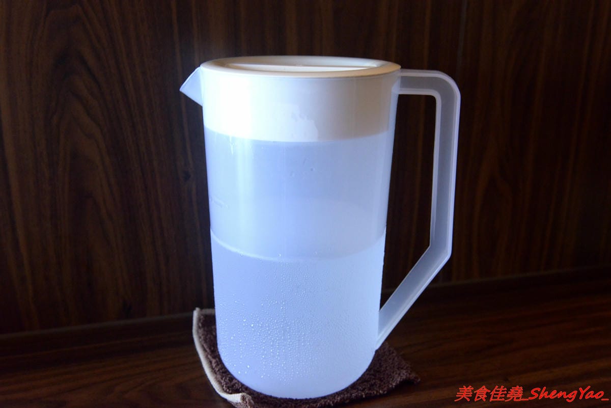[台中大甲]いけっ麺 – 大甲新開的無中文店名低調拉麵店,老闆特地遠赴日本學煮拉麵技術,湯頭口味不錯,配料也很用心,炙燒碎叉燒頗有特色,自製的糖心蛋和筍乾也很好吃。