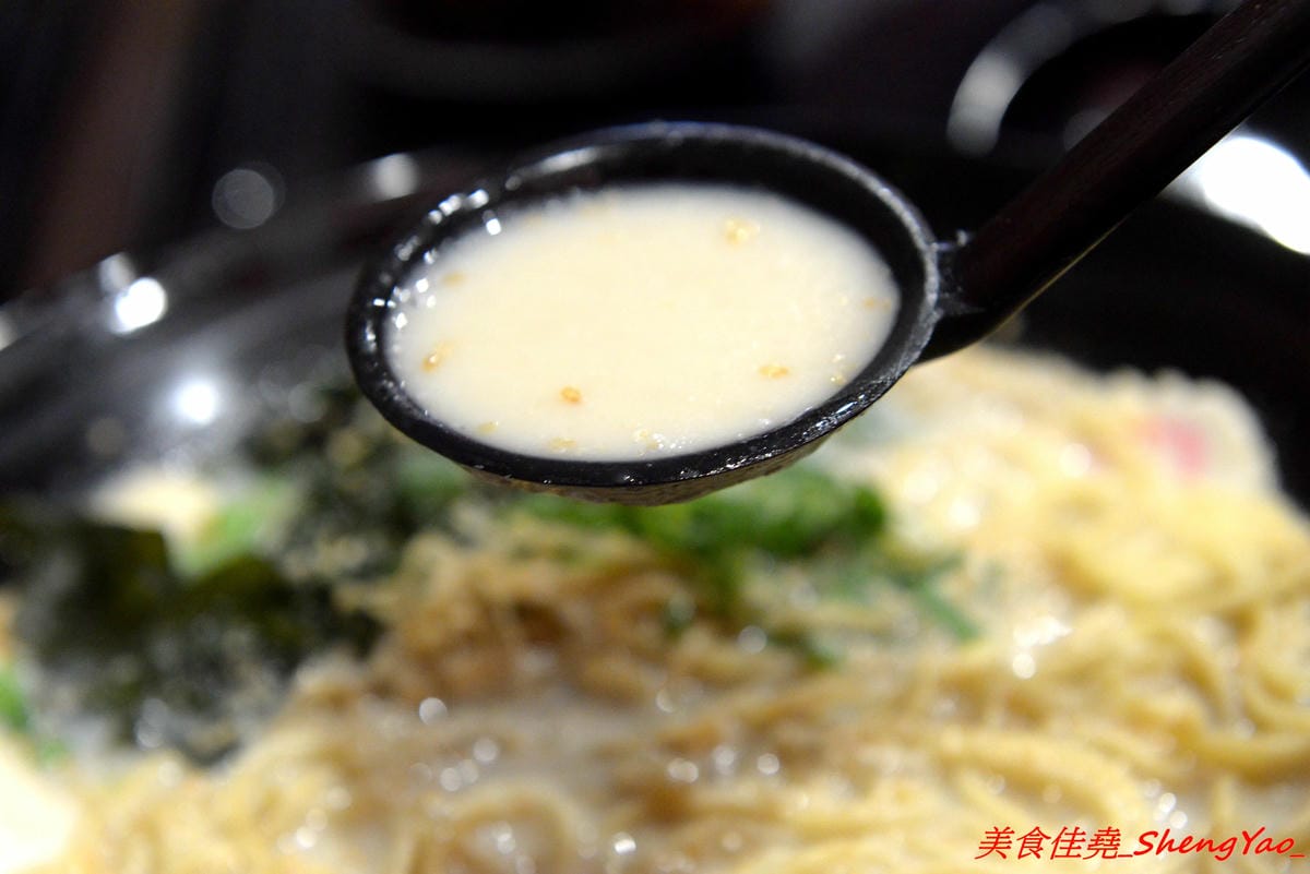 [台中沙鹿]ㄨ麻尹 台中沙鹿店 – 來自彰化市的人氣平價日式食堂,丼飯、咖哩飯和炒烏龍麵都不錯吃很推薦,工讀生妹妹清純呆萌超可愛,12/16-12/29試賣期間優惠很大方。