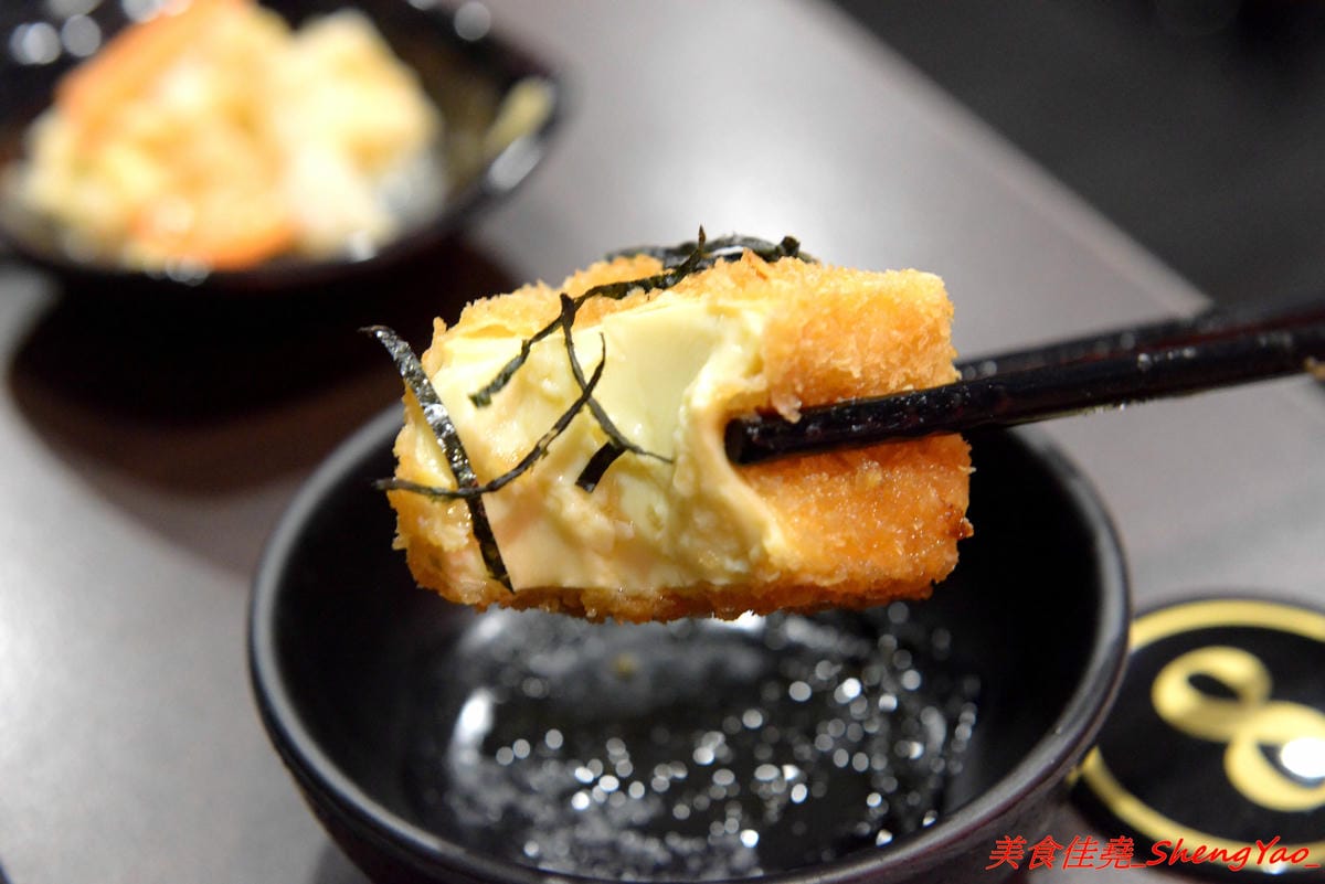 [台中沙鹿]ㄨ麻尹 台中沙鹿店 – 來自彰化市的人氣平價日式食堂,丼飯、咖哩飯和炒烏龍麵都不錯吃很推薦,工讀生妹妹清純呆萌超可愛,12/16-12/29試賣期間優惠很大方。